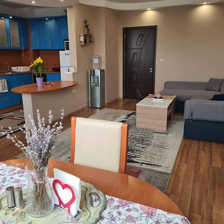 Boutique Apartment Jana Шумен Екстер'єр фото