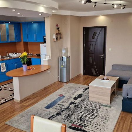 Boutique Apartment Jana Шумен Екстер'єр фото